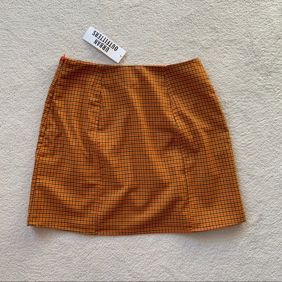 UO plaid double notched skirt - Picture 3 of 3